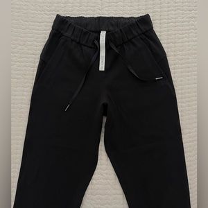 Lululemon Stretch High-Rise Pant 7/8 Length in size 2